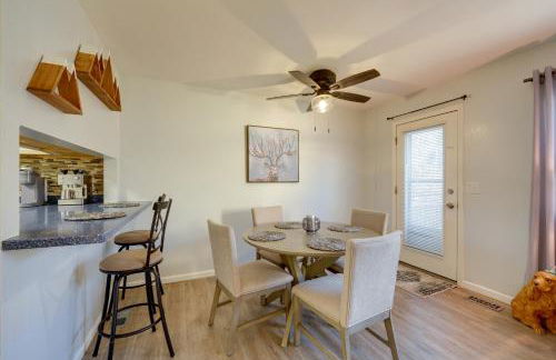 U-Med District Townhome with Private Yard and Grill - Photo 5