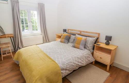 Well House Farm Flat 2 - Photo 12