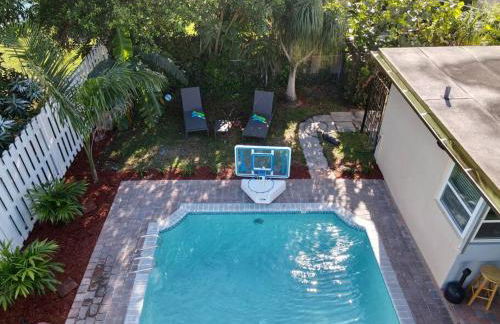 Home in West Palm Beach with Heated Pool - Foto 27