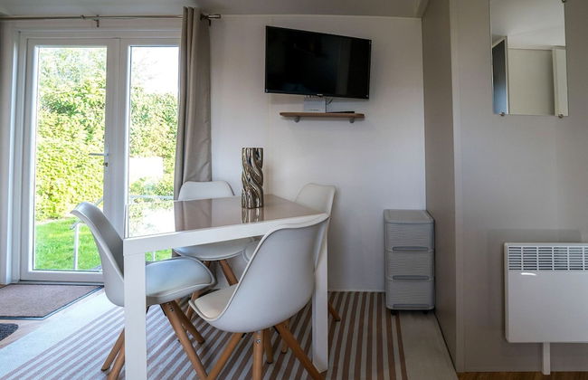 Chalet in Oostkapelle Near Beach & Pool - Photo 26