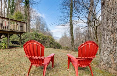 Peaceful Hendersonville Cabin - Hot Tub & Fire Pit - Foto 32