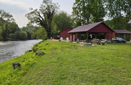 Smoky Mountain Basecamp Just 5 Mins to Harrah Casino - Foto 27