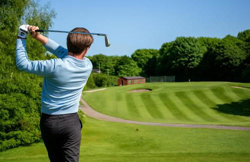 City Centre Apt - Sleeps 6, Parking, Shops & Trains - Foto 42