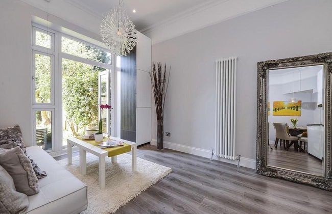 Spacious 2-bedroom Flat With 3 Beds in Ealing, W5 - Foto 6