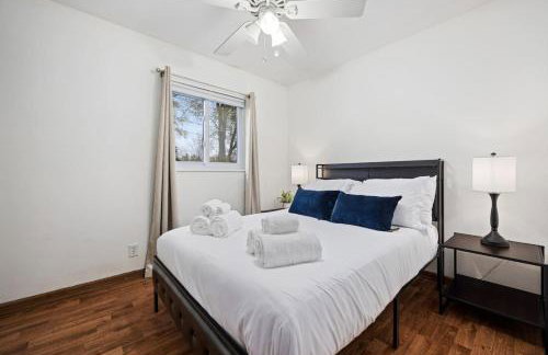 Poolside Palisade - A Fun Family Retreat for 6 - Foto 28