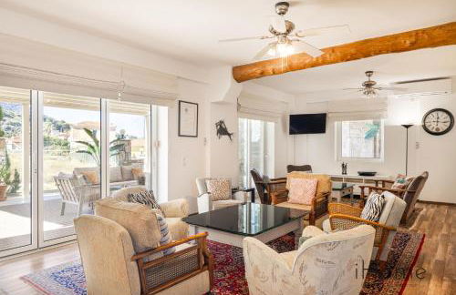 The Beach House - Mansion with Swimming Pool - Foto 45