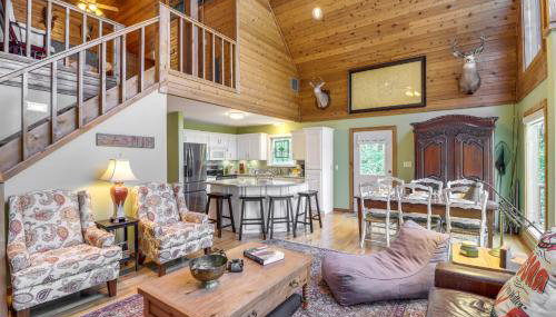 Peaceful Greers Ferry Cabin with Deck and Lake View! - Foto 5