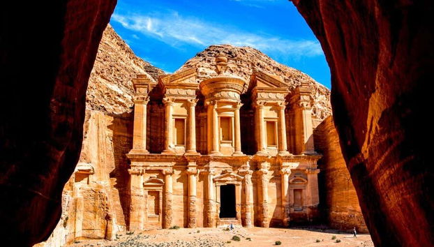 Get to know the hidden city of the Nabataeans