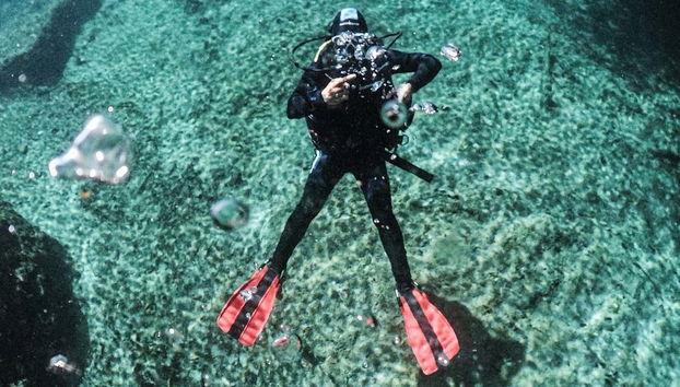Posando debaixo d'água
