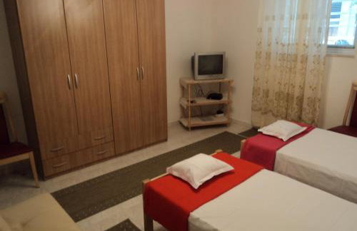 Apartments Lička 25 - Photo 12