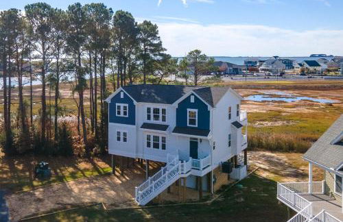 Robert's Retreat - Brand new home w/ gorgeous water views! - Foto 1