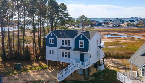 Robert's Retreat - Brand new home w/ gorgeous water views! - Foto 1