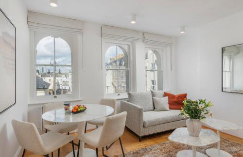 FOX ON THE HOE - Luxury Apartment accommodation - Photo 45