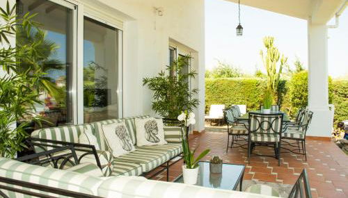 Villa Bendex Estepona Costa Del Sol - Photo 5