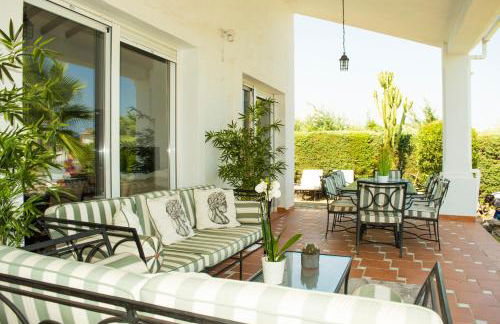 Villa Bendex Estepona Costa Del Sol - Photo 5