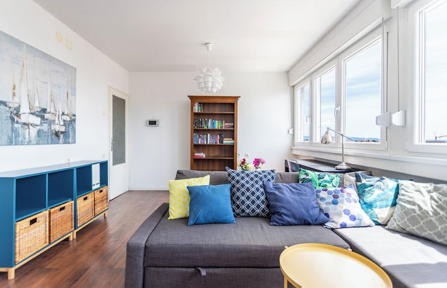 Comfortable apt With Great City and sea View - Photo 11