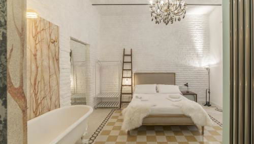 Romantic Vintage Colosseum Apartment - Photo 4