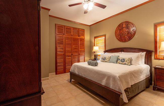 Tara Del Sol - Photo 12