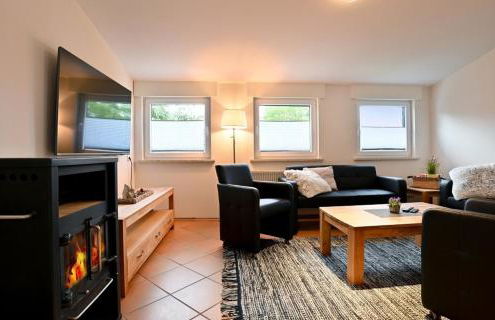 Gemütliche Ferienwohnung "Eifel - Moselhöhe", Nähe Pyrmonter Felsensteig - Foto 1