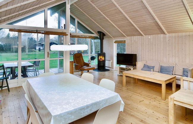 6 Person Holiday Home in Hojby-by Traum - Photo 8