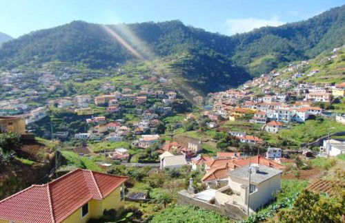 Charming house in Machico with mountain view and garden - Foto 42