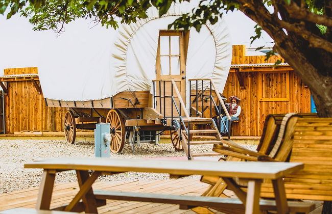 The Big Texan - Cabins & Wagons - Foto 33