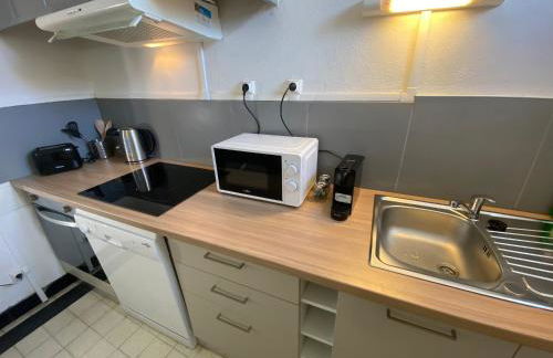 Fabuleux T3 climatisé de 85 m2, situé au calme avec grand parking gratuit privé ,Fibre wifi - Foto 8