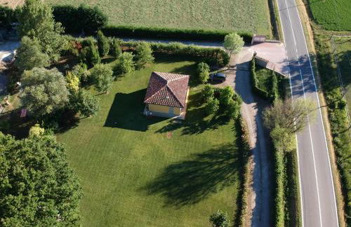 VIGORSO 41 COUNTRY HOUSE - Photo 1