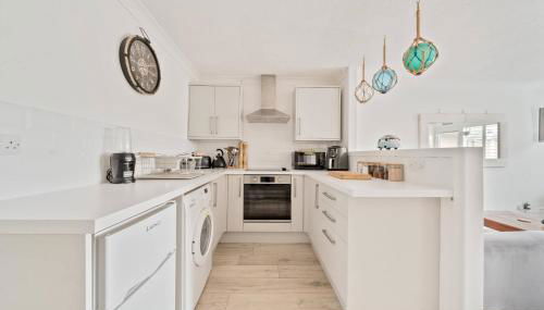 Stone's throw from beach and forest, stunning country walks - Foto 3