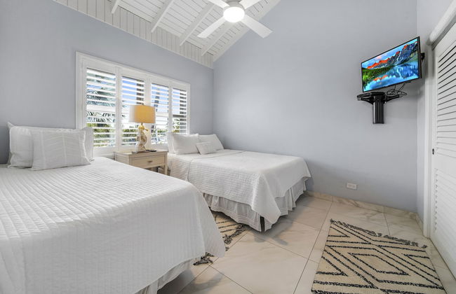 Villas of the Galleon - Photo 67