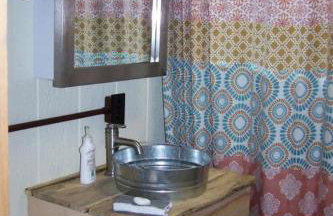 Cozy Tiny House in Tennessee Forest with Loft Beds & Country Breakfast - Foto 29