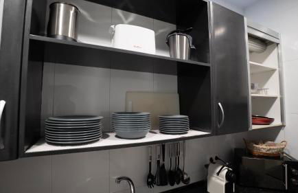 Céntrico, junto a estación de bus/tren, y playas - Foto 20