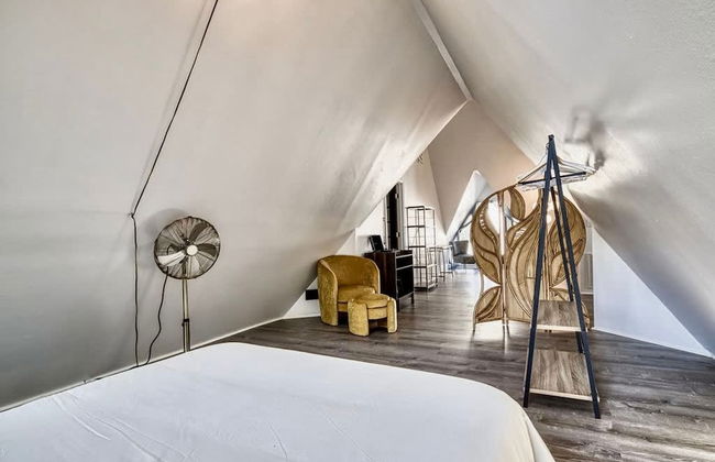 Unique 4bed 3bath A-frame - Foto 15