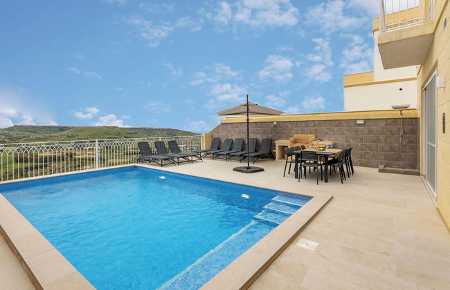 Magnifica Gozitan Villa Pool And Jacuzzi - Foto 26