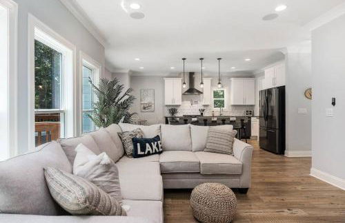 New Home, Dock, Home Theatre Projector, Hot Tub, Fire Pit, Kayaks - Foto 40