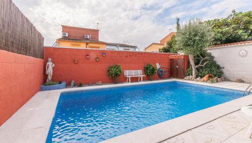 Peaceful Holiday Home in Costa Brava With Private Pool - Foto 2