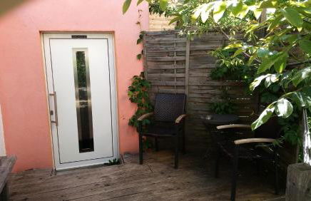 ATELIER IM STADTGARTEN direkt in Rottweil - Foto 15