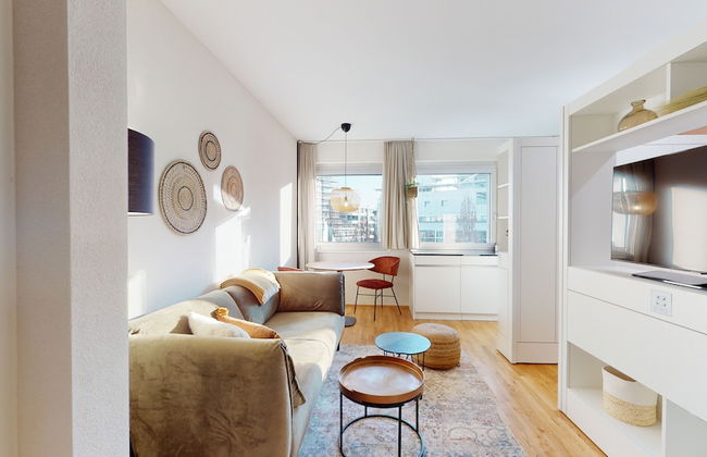 Livingtown AG - Photo 24