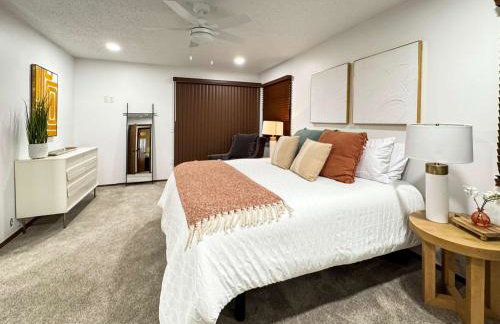 Riverfront Retreat - Right next to the White River - Foto 4