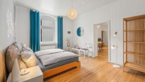 TheWilhelmshavener Group Apartment, group & family friendly, 100m2, 2BR, 1 living room, huge table, ideal for 4 - 6 Guests - Foto 5