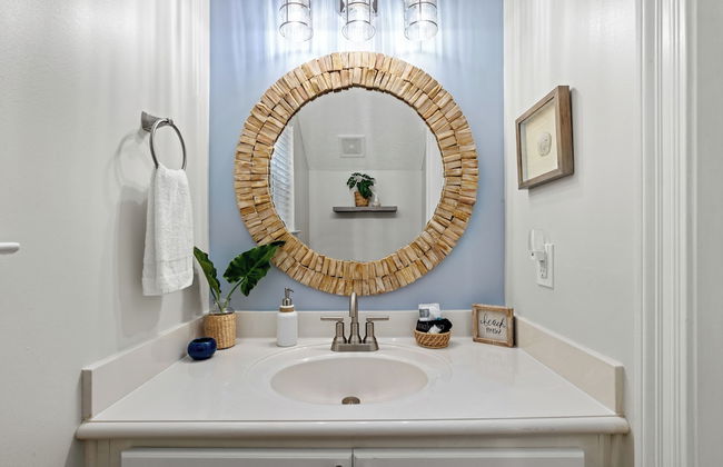 Escape to Sand Dollar Holler: Coastal Retreat, 3 Beds, 2.5 Baths, Sleeps 10! - Foto 28