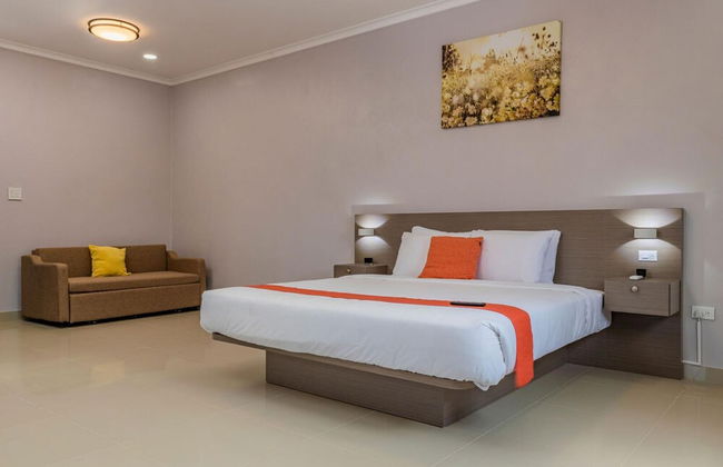 NEW 6BR Villa w Pool Across Street Palmbeach - Foto 19