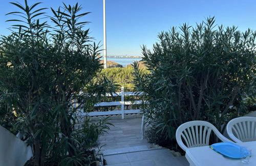 Port Camargue, T2 climatisé, terrasse, parking, animaux admis - FR-1-250-219 - Photo 1