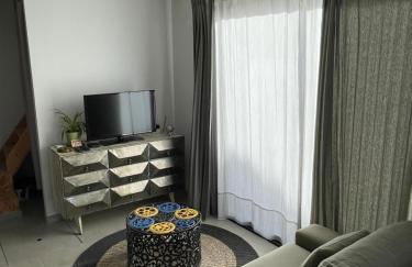 Tiny house avec terrasse privée - Parking - Fibre TV - Foto 6