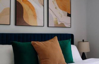 Modern 3BR Near NYC with Pool Table Sleeps 11 - Foto 13