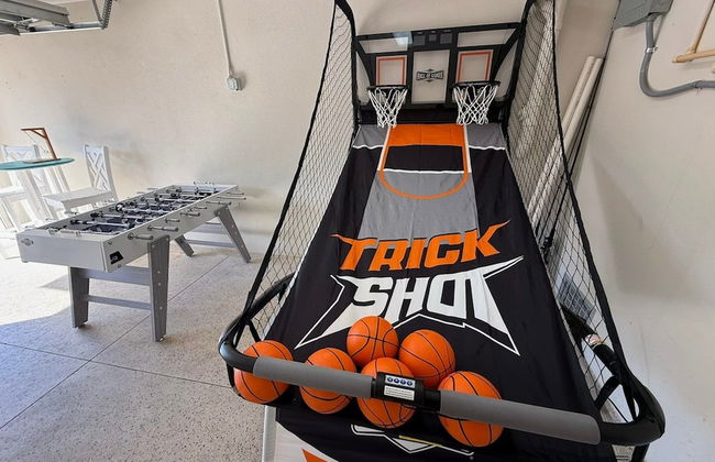 Emerald Bay managed by Beach Retreats - Photo 26