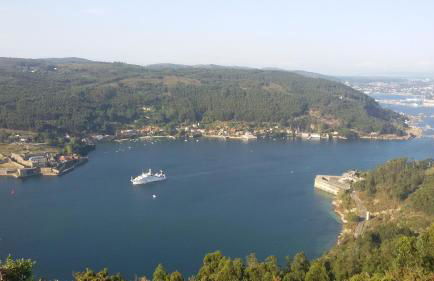 Piso Amplio y Céntrico en Mugardos - Photo 41