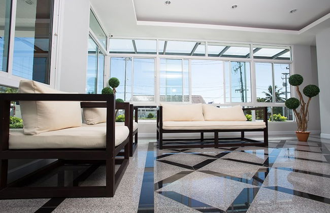 BBG Seaside Luxurious Service Apartment - Foto 15