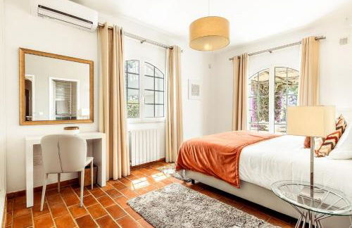 Lovely Very Private Villa with Beautiful Gardens - Foto 30