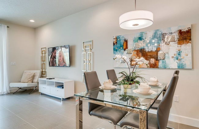 Charming Townhome With Private Pool Near Disney - Foto 9